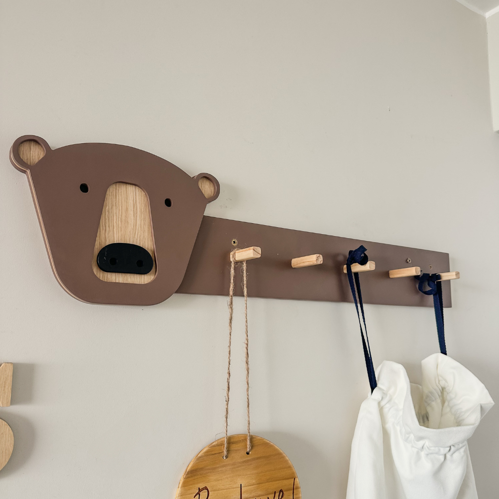 Repisa perchero oso