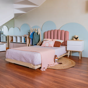 Cama ABY para niños con cabecera acolchada rosa mueble infantil Montessori 1
