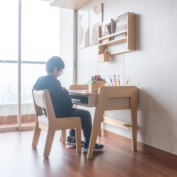 Mesa-de-arte-evolutiva-para-ninos-en-madera-Dadacticos-10