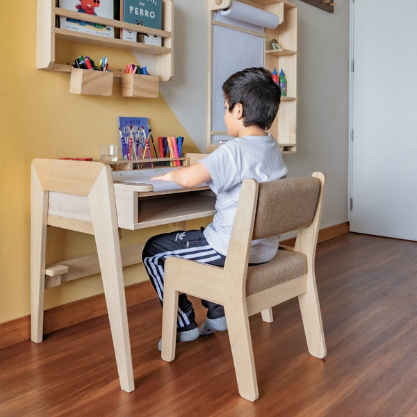 Mesa-de-arte-evolutiva-para-ninos-en-madera-Dadacticos-4