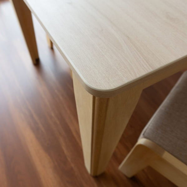 Mesa_Aura_para_ninos_de_madera_Dadacticos_2