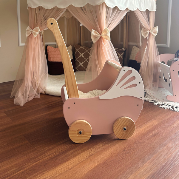 Coche de muñecas