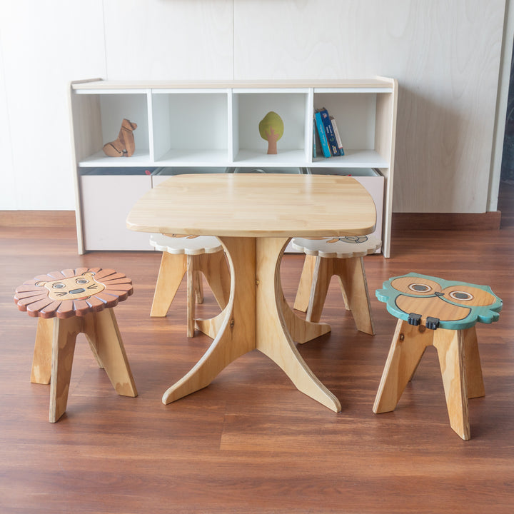 Mesa tipo árbol con banquitas - Dadacticos